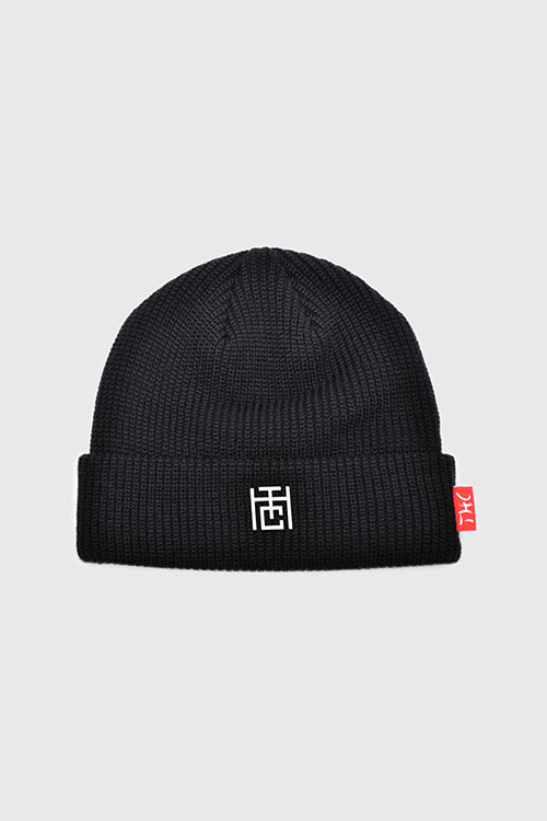 Emblem Ribbed Fisherman Beanie